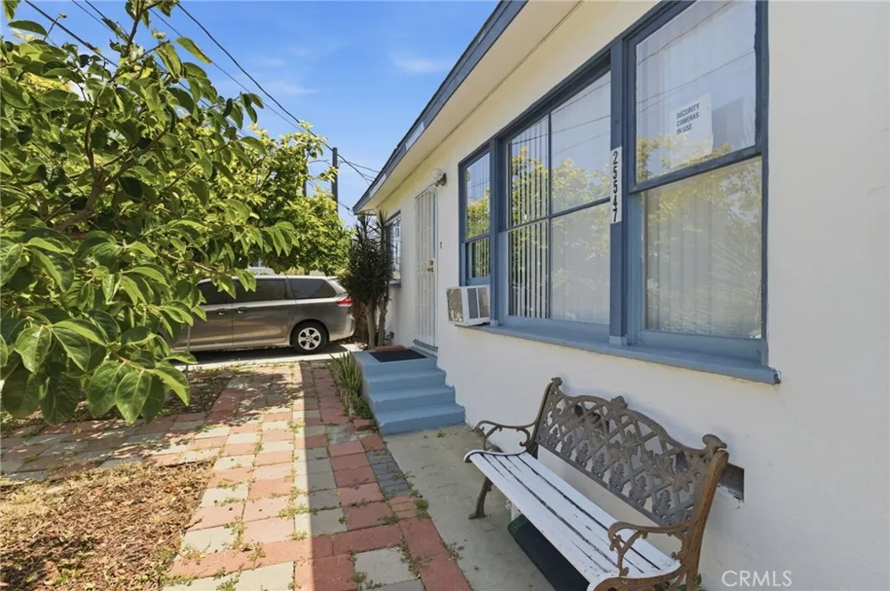 25545 Alliene Lomita, CA 90717