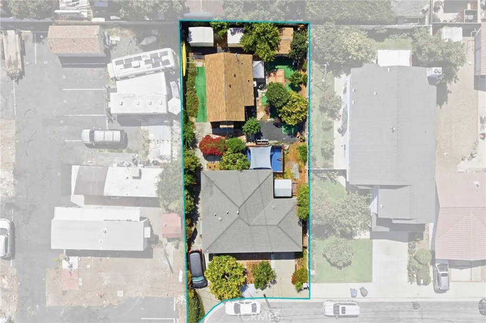 25545 Alliene Lomita, CA 90717
