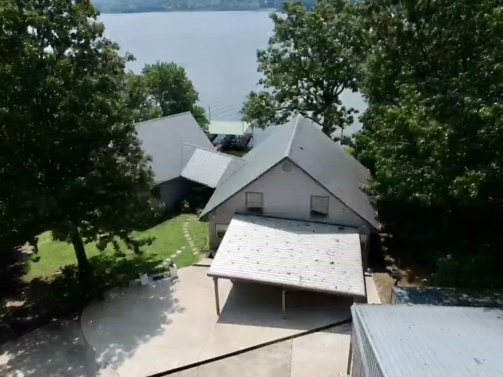 421 Bluff Point Ln Waverly, TN 37185