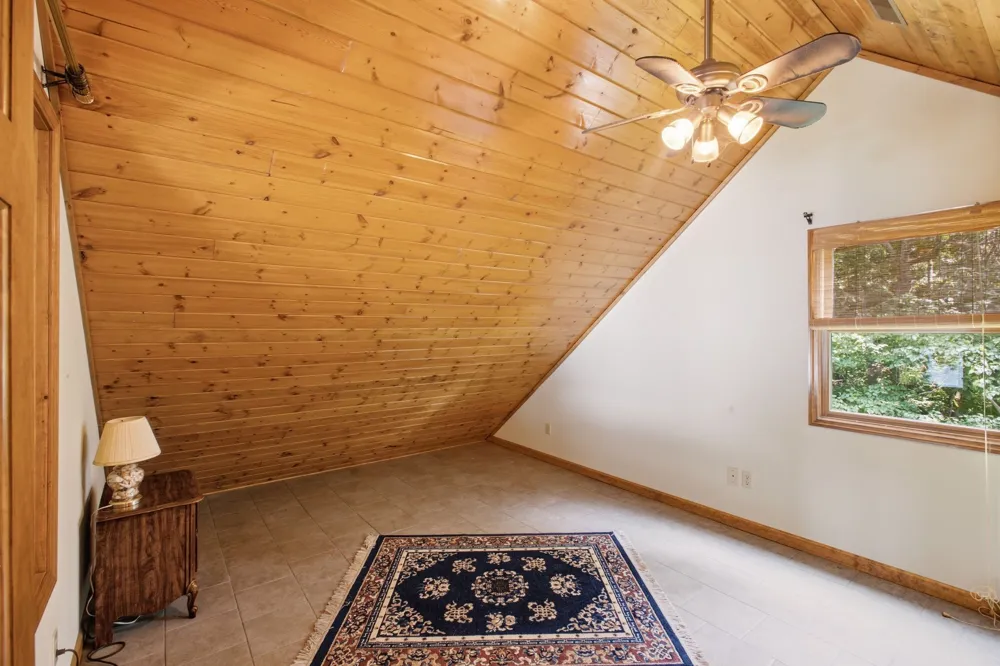 421 Bluff Point Ln Waverly, TN 37185
