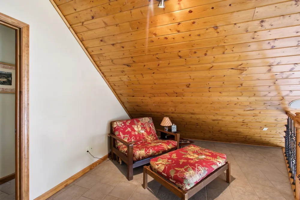 421 Bluff Point Ln Waverly, TN 37185