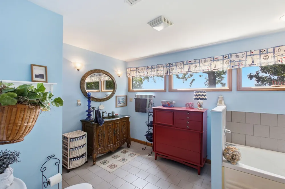 421 Bluff Point Ln Waverly, TN 37185