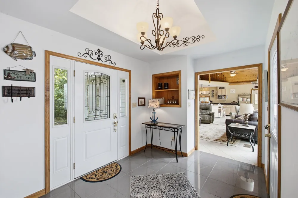 421 Bluff Point Ln Waverly, TN 37185