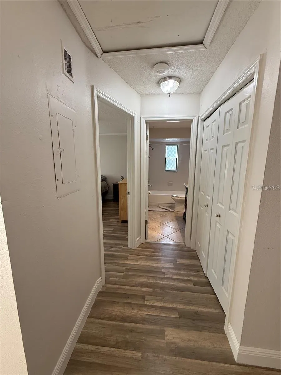 1200 ABBEY CRESCENT LANE Clearwater, FL 33759