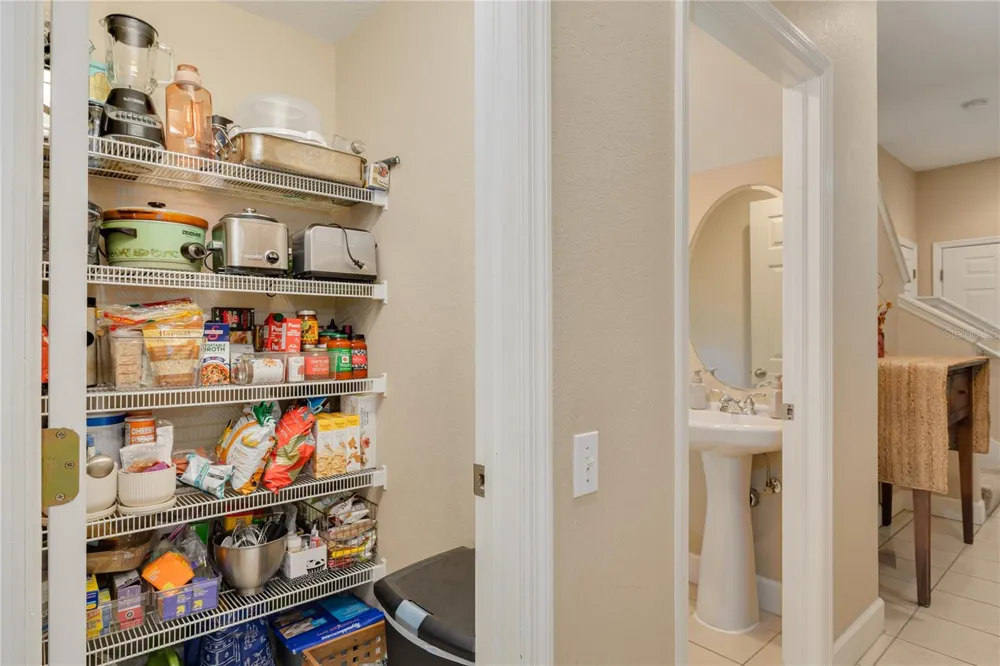 10015 6TH STREET St Petersburg, FL 33702