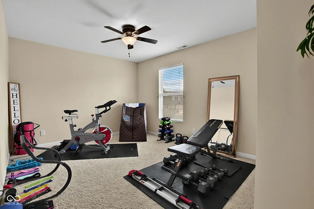 6107 W Brickell Lane McCordsville, IN 46055