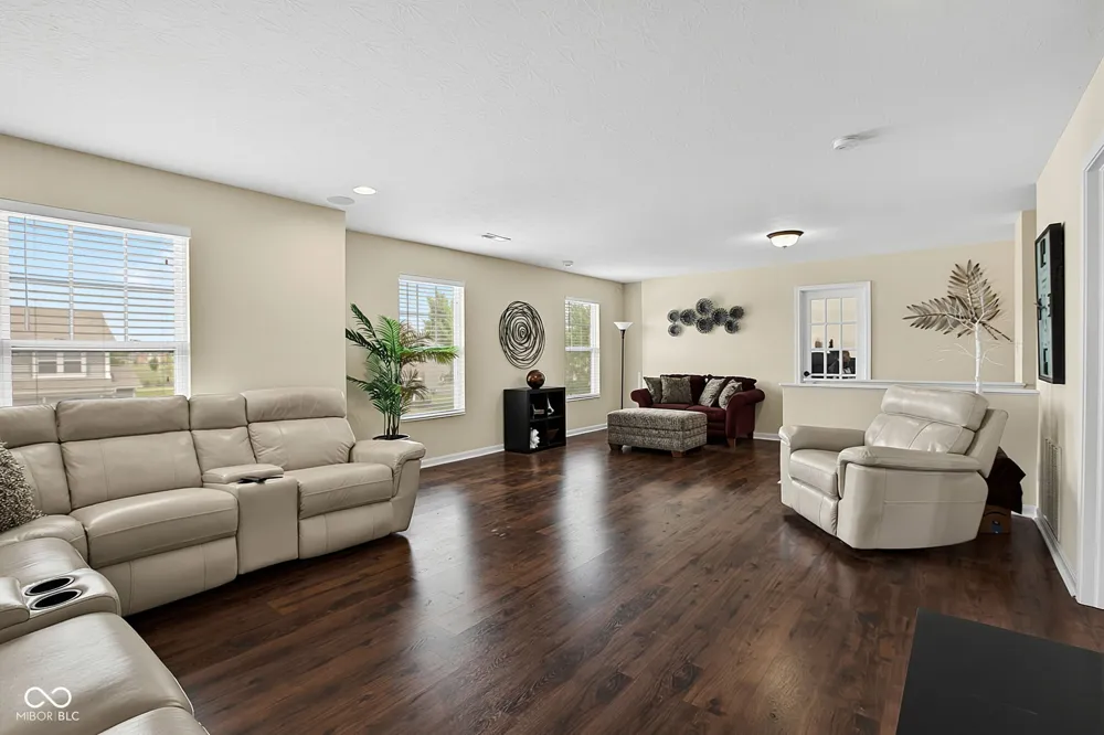 6107 W Brickell Lane McCordsville, IN 46055
