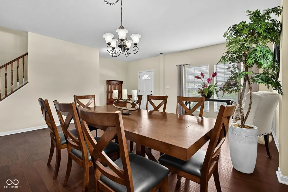 6107 W Brickell Lane McCordsville, IN 46055