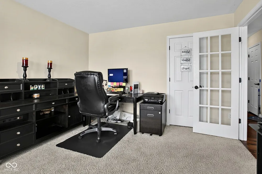6107 W Brickell Lane McCordsville, IN 46055