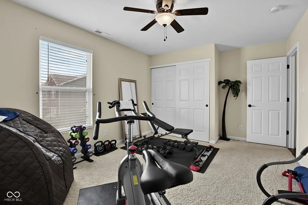 6107 W Brickell Lane McCordsville, IN 46055