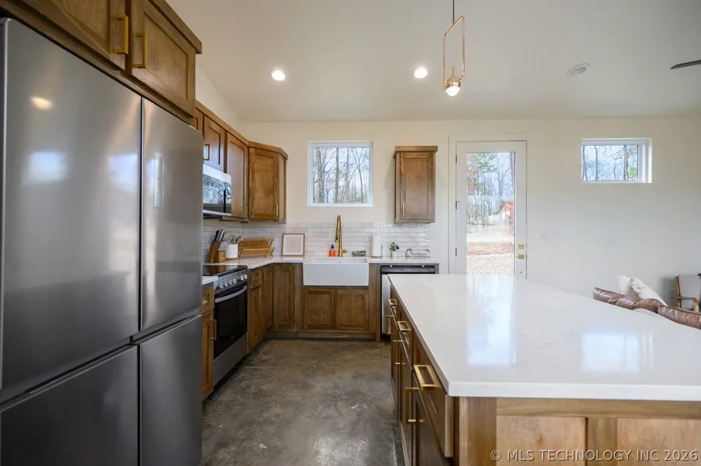 30 Happy Place Broken Bow, OK 74728
