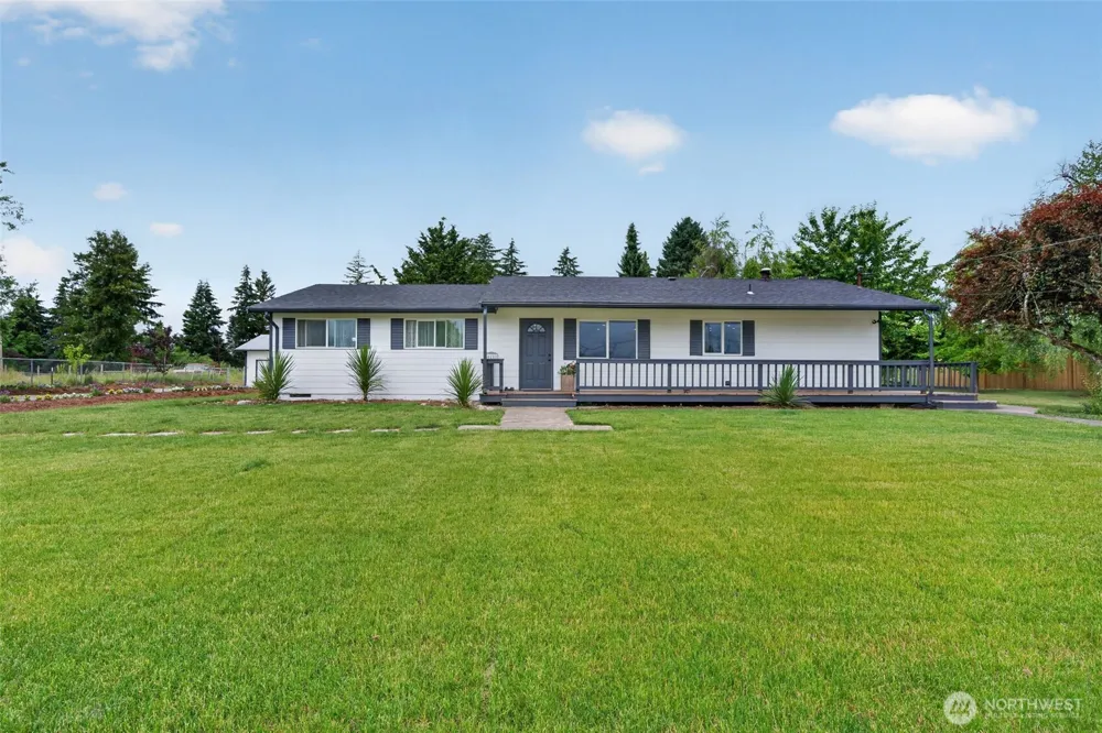 40211 212th Avenue SE Enumclaw, WA 98022