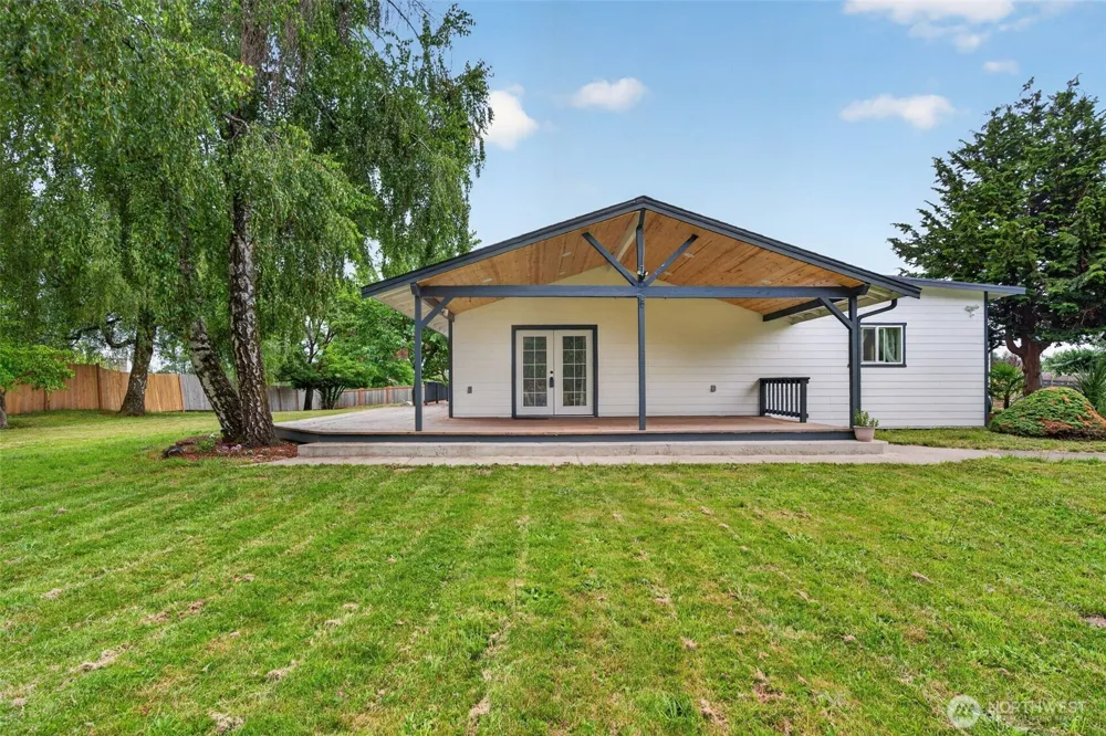 40211 212th Avenue SE Enumclaw, WA 98022