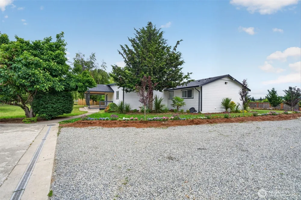 40211 212th Avenue SE Enumclaw, WA 98022