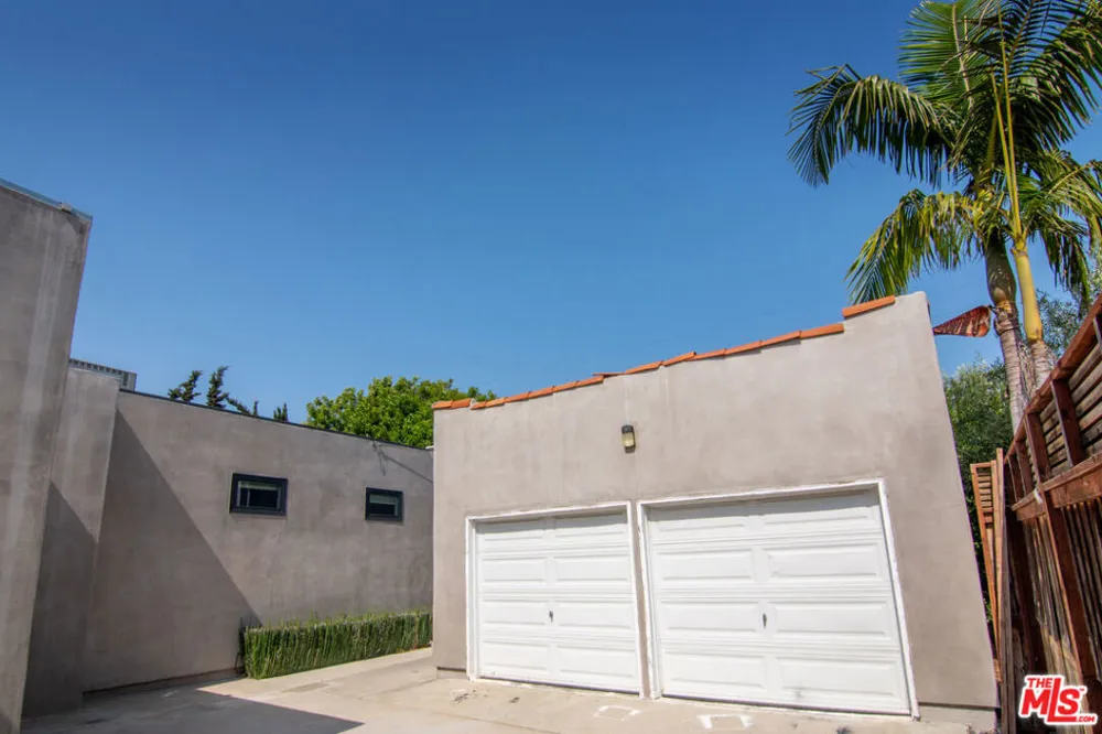 616 Formosa Avenue Los Angeles, CA 90036