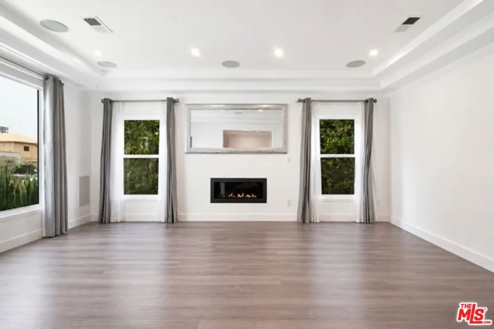 616 Formosa Avenue Los Angeles, CA 90036