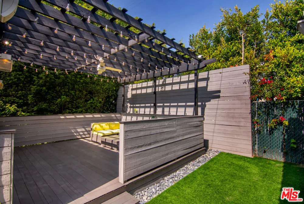 616 Formosa Avenue Los Angeles, CA 90036