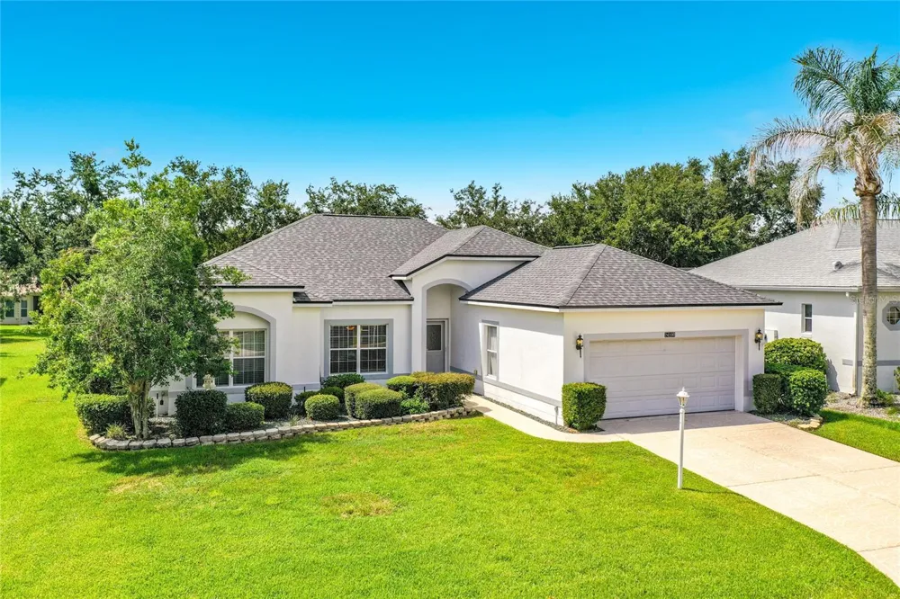 24100 PEEKSKILL STREET Leesburg, FL 34748