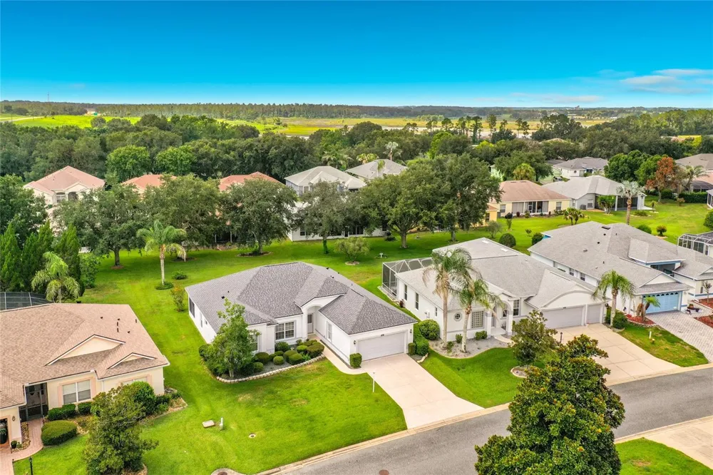 24100 PEEKSKILL STREET Leesburg, FL 34748