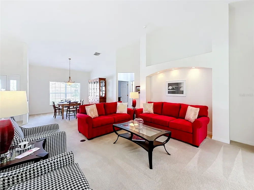 24100 PEEKSKILL STREET Leesburg, FL 34748