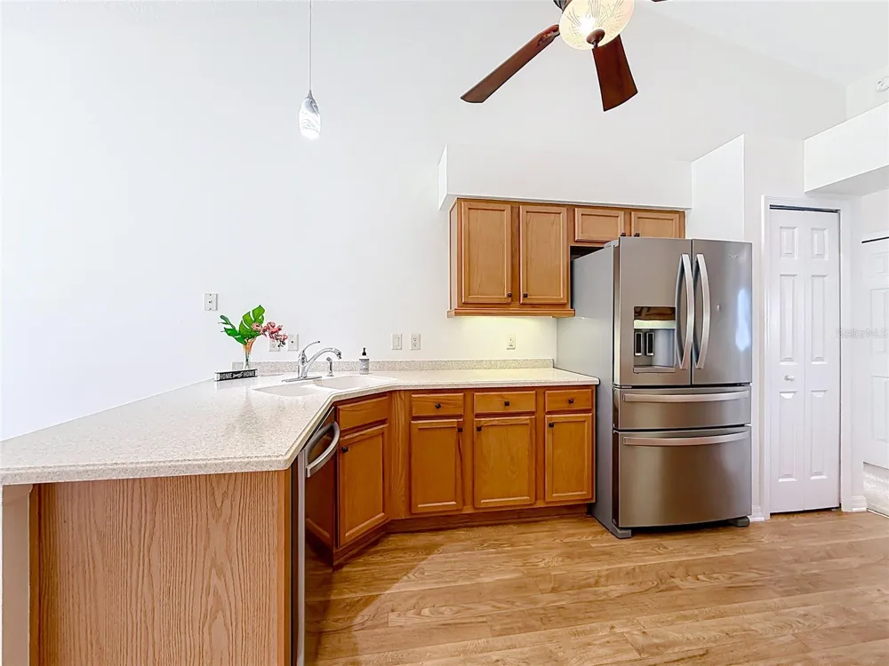 24100 PEEKSKILL STREET Leesburg, FL 34748