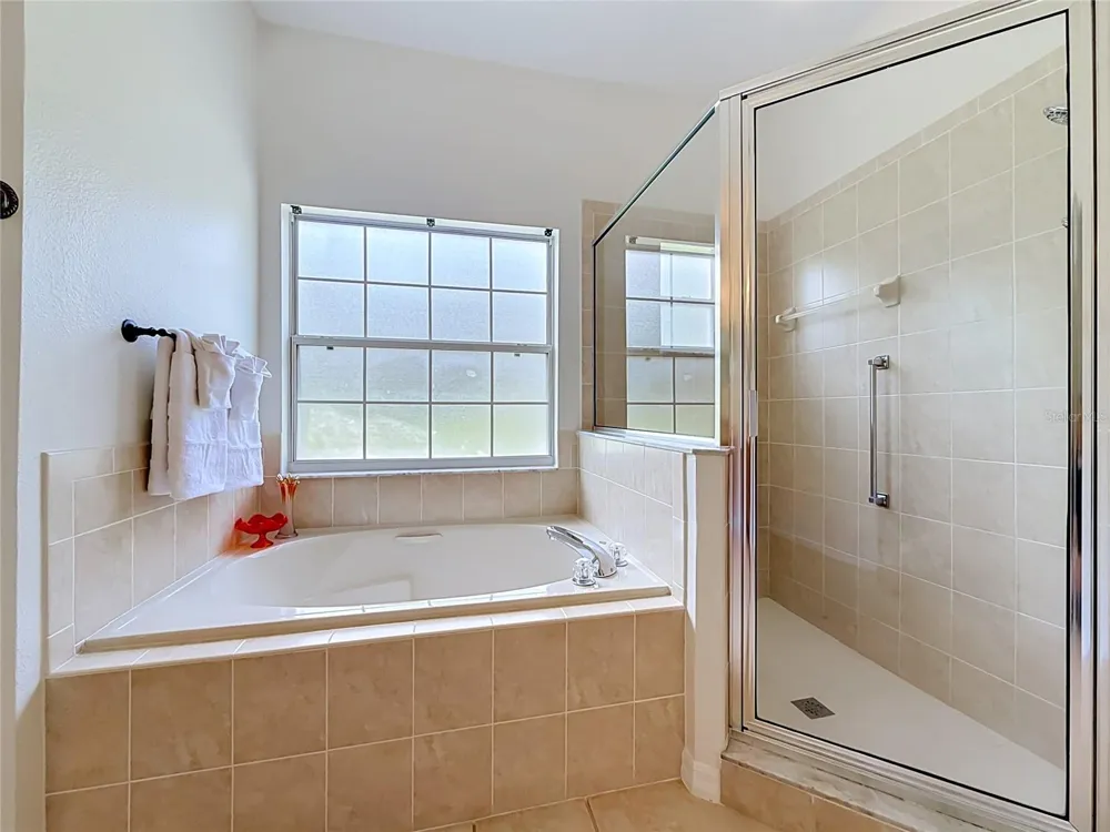 24100 PEEKSKILL STREET Leesburg, FL 34748