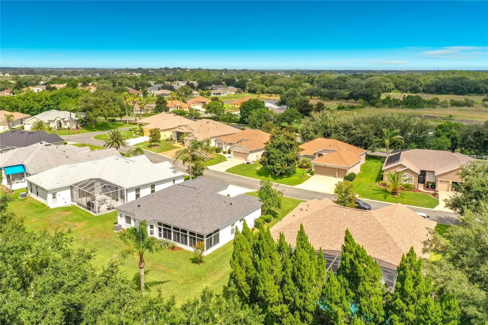 24100 PEEKSKILL STREET Leesburg, FL 34748