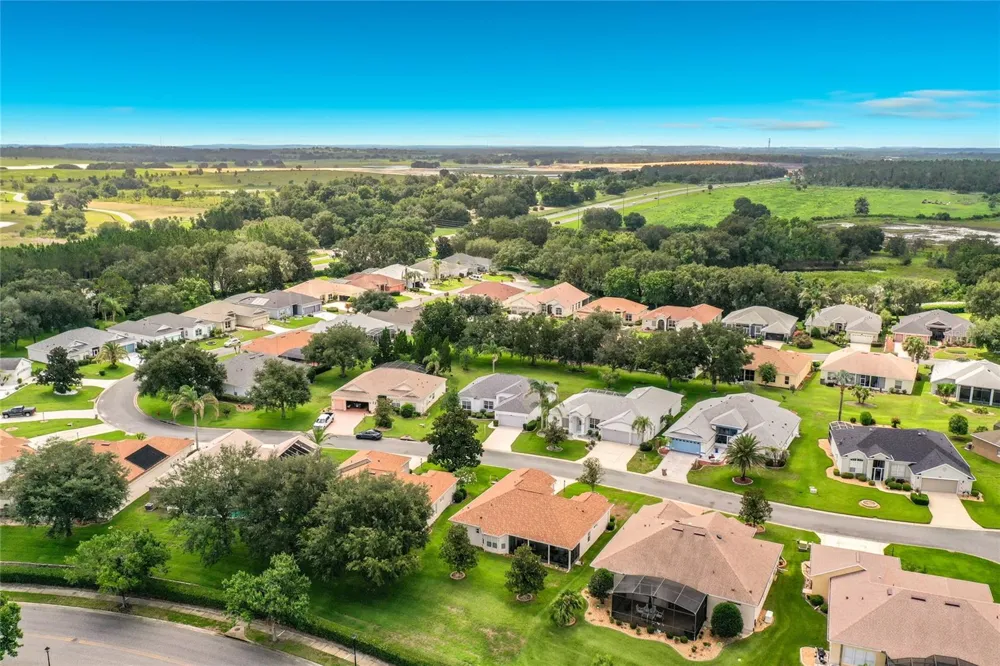 24100 PEEKSKILL STREET Leesburg, FL 34748