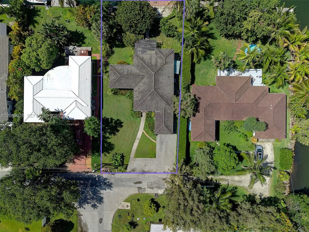 1010 NE 105th St Miami Shores, FL 33138