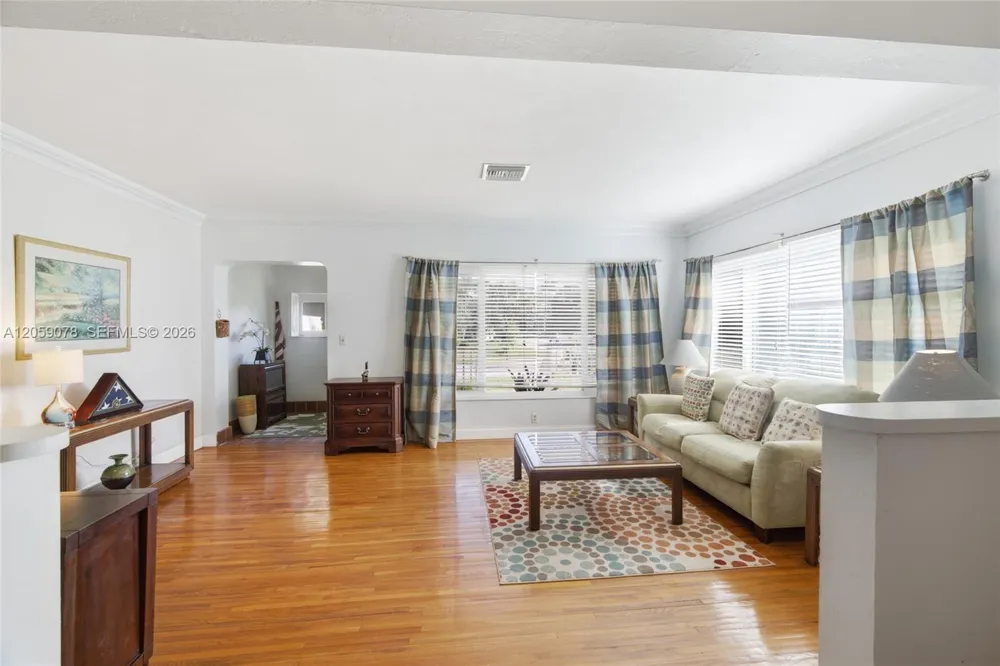 1010 NE 105th St Miami Shores, FL 33138