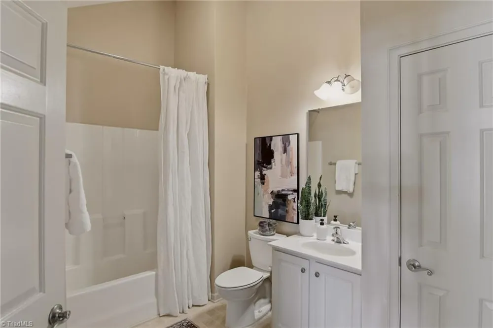 3476 Waterwheel Circle Winston-Salem, NC 27103