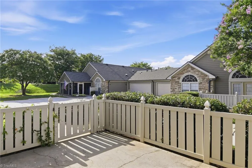 3476 Waterwheel Circle Winston-Salem, NC 27103