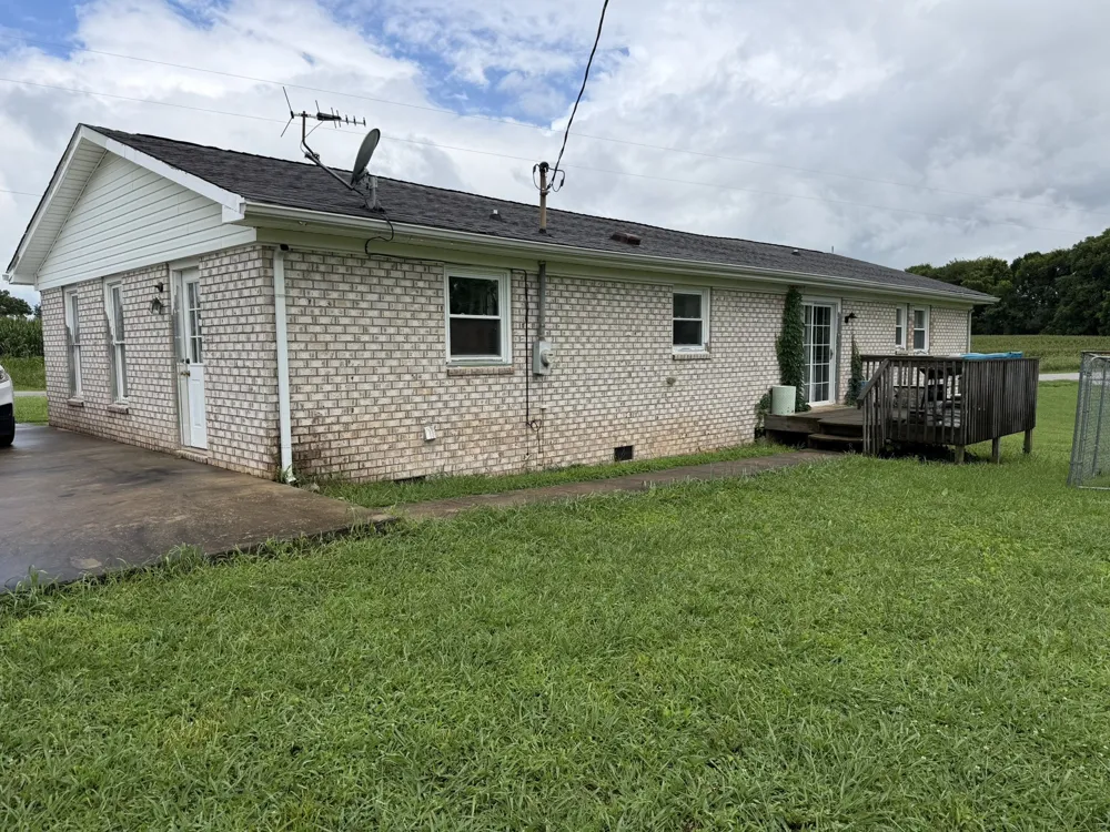 1361 Joyce Ln Winchester, TN 37398