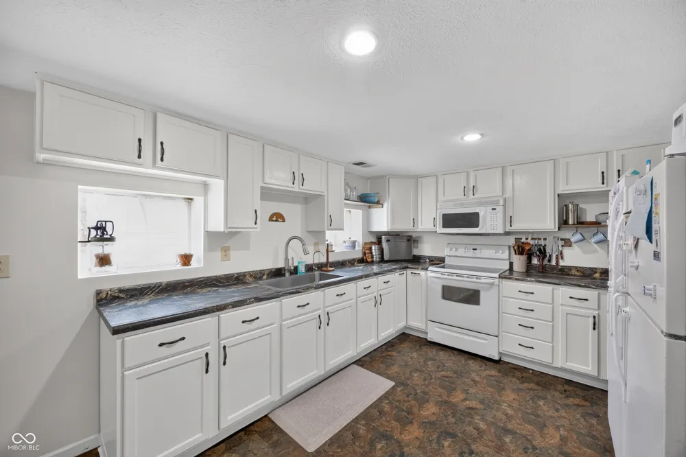 14969 S State Road 59 Jasonville, IN 47438