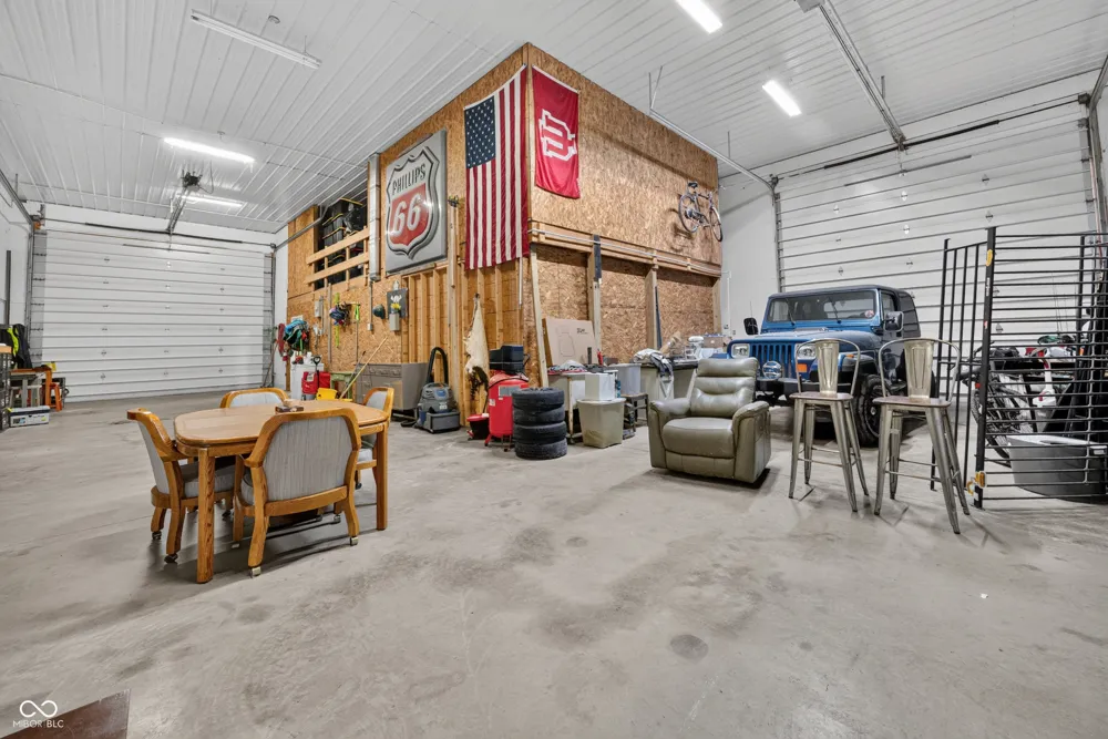 14969 S State Road 59 Jasonville, IN 47438