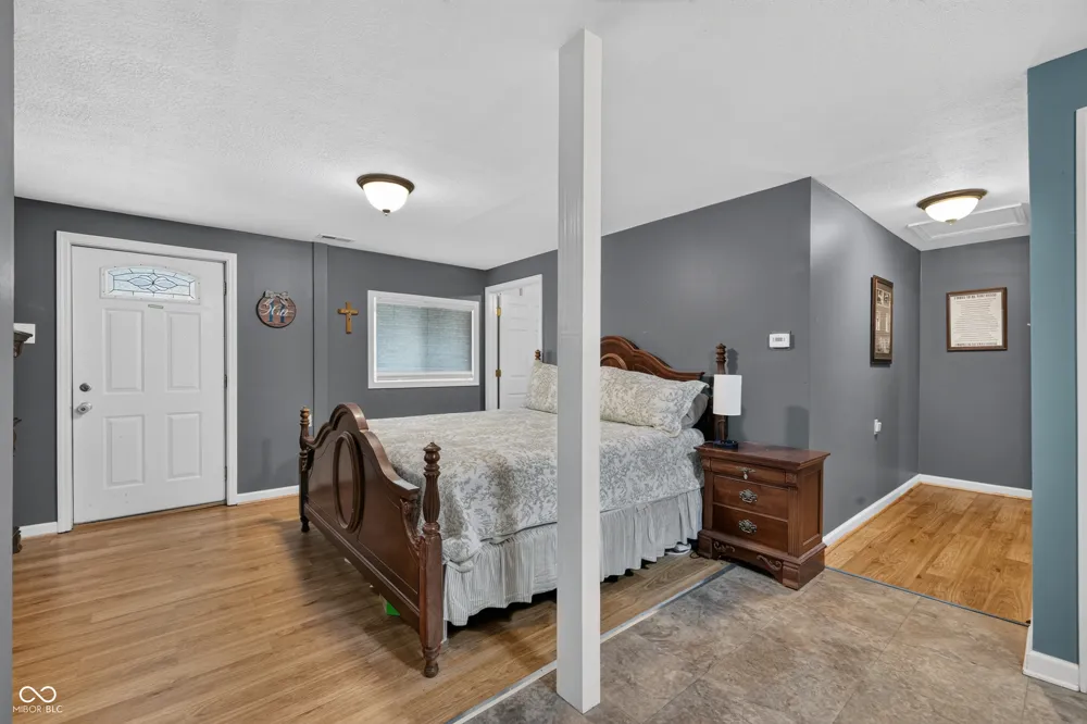 14969 S State Road 59 Jasonville, IN 47438