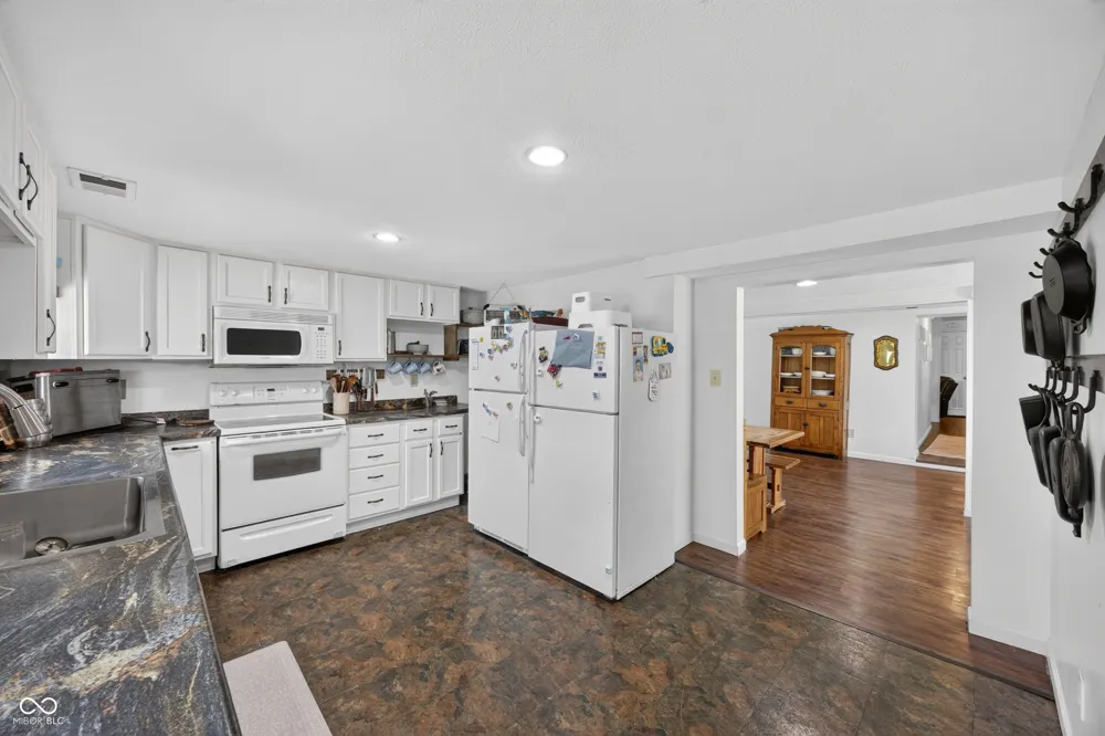 14969 S State Road 59 Jasonville, IN 47438