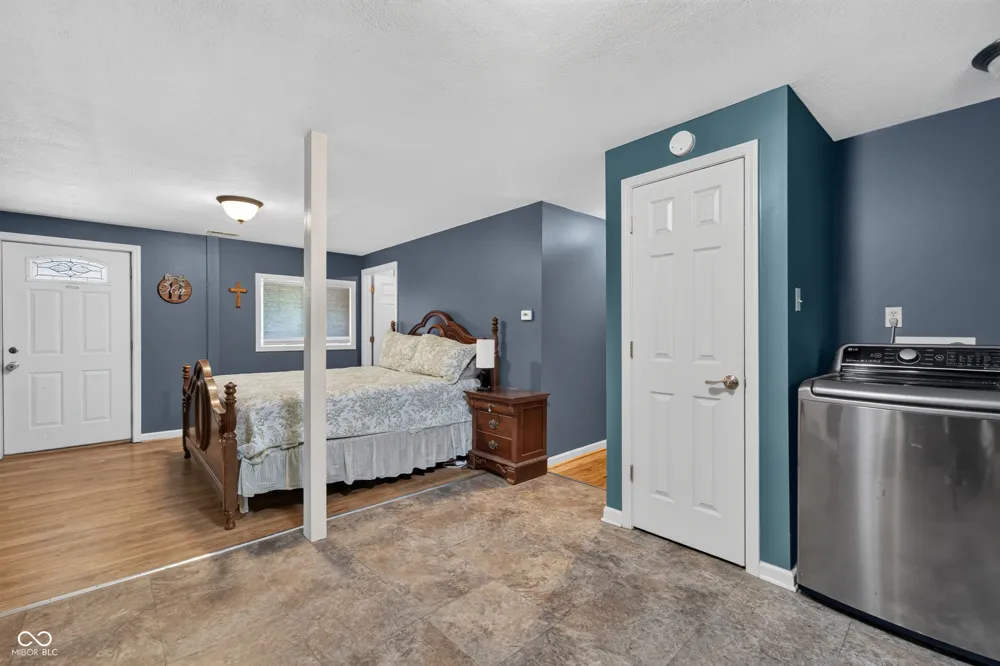 14969 S State Road 59 Jasonville, IN 47438