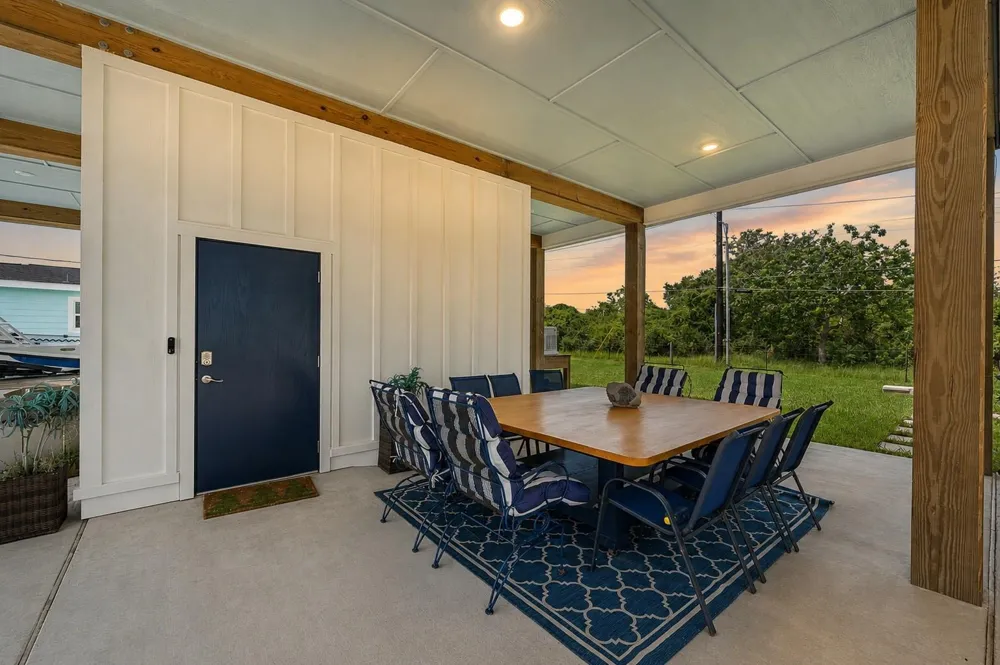 29 Rabbit Drive Port O Connor, TX 77982