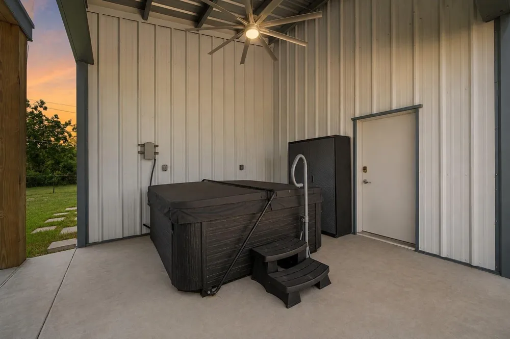 29 Rabbit Drive Port O Connor, TX 77982