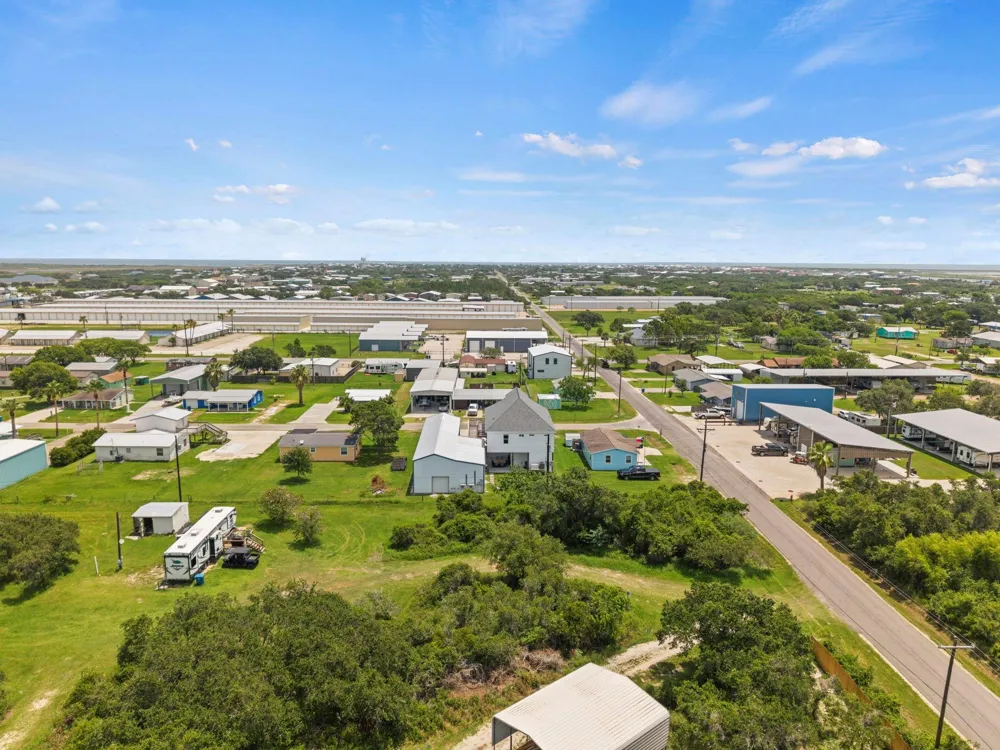 29 Rabbit Drive Port O Connor, TX 77982