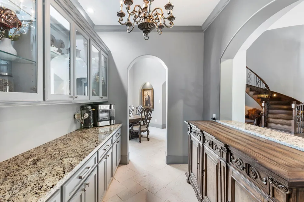 16015 Fawn Vista Houston, TX 77068