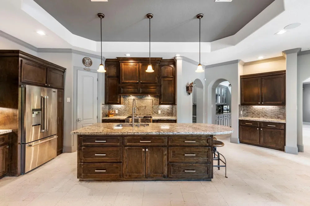 16015 Fawn Vista Houston, TX 77068