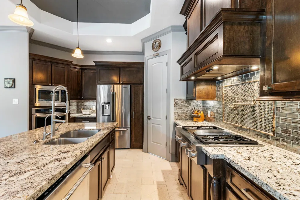 16015 Fawn Vista Houston, TX 77068