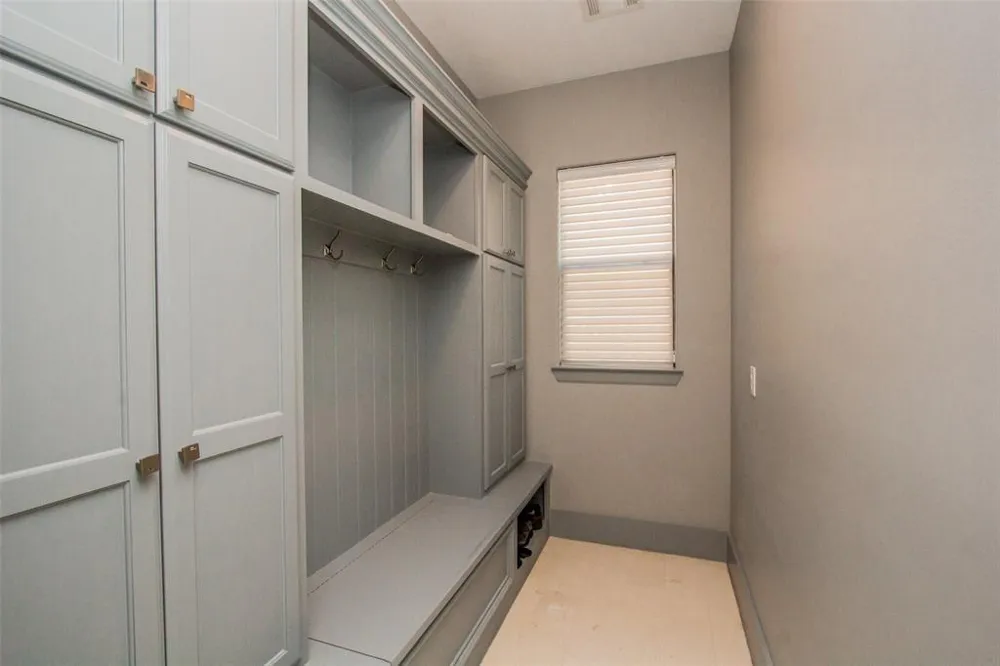 16015 Fawn Vista Houston, TX 77068