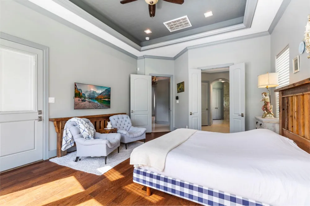 16015 Fawn Vista Houston, TX 77068