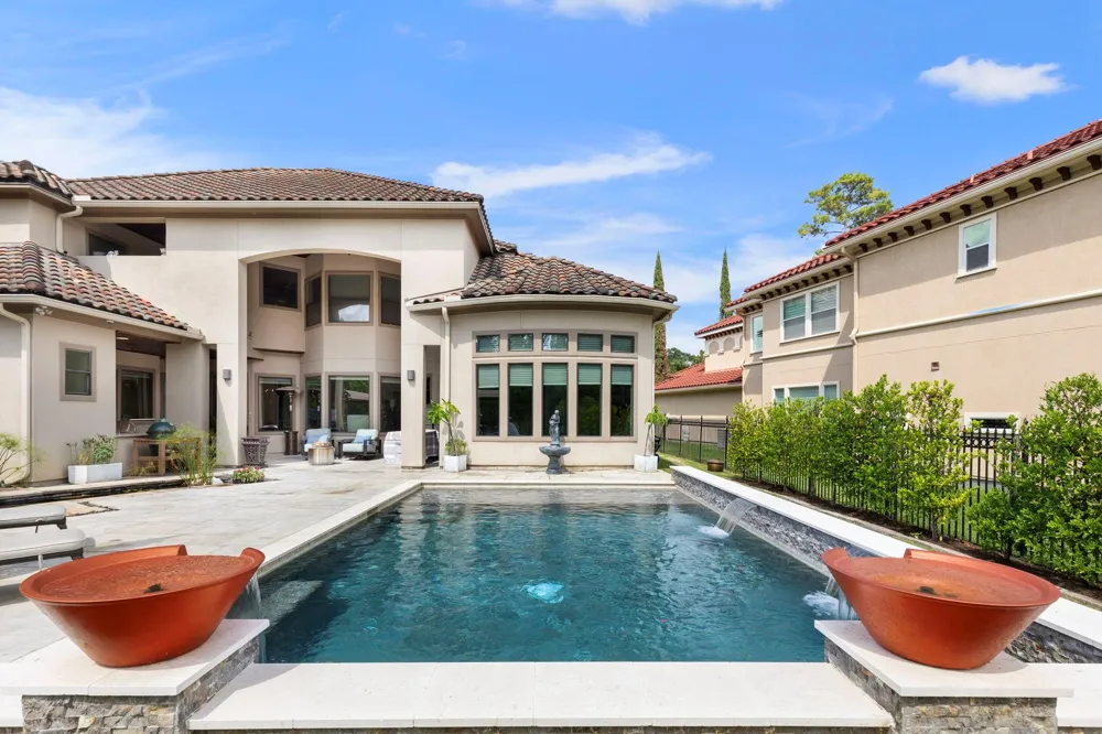 16015 Fawn Vista Houston, TX 77068