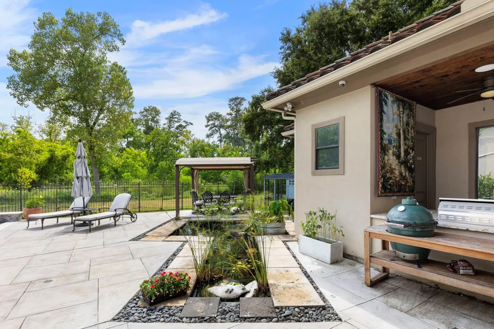 16015 Fawn Vista Houston, TX 77068