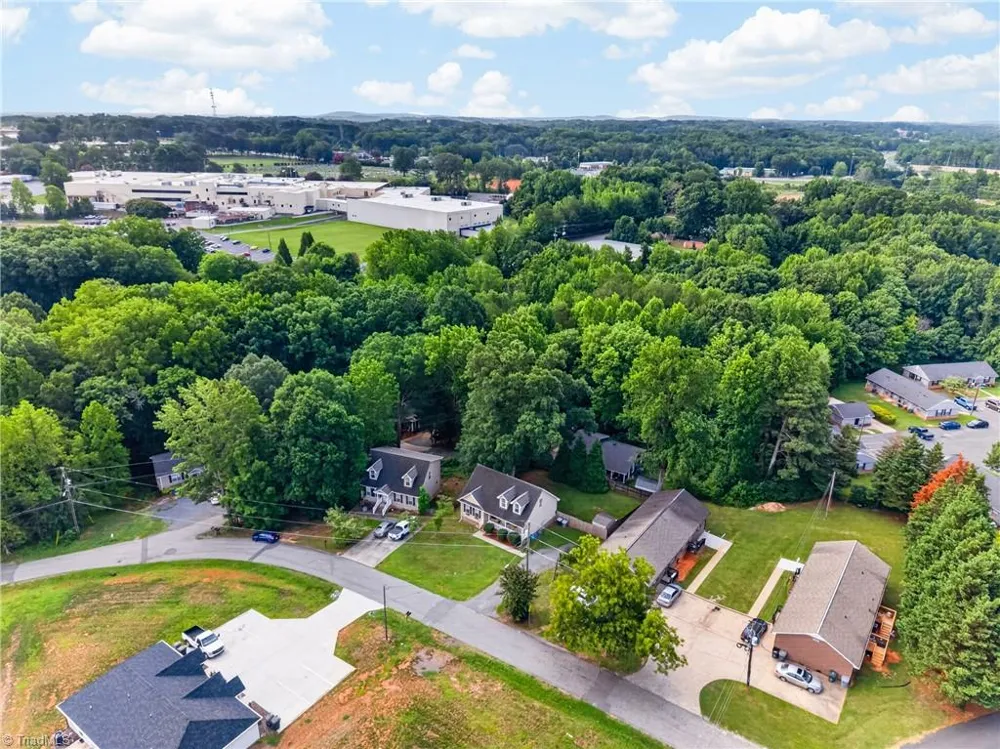 1045 Robbins Street Asheboro, NC 27203