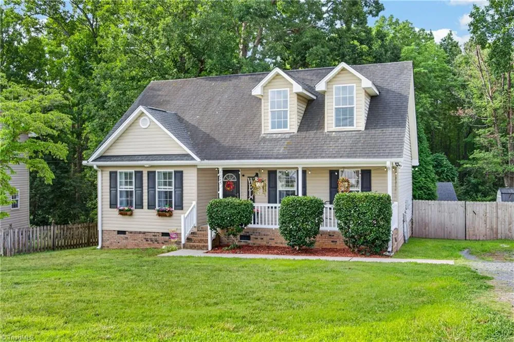 1045 Robbins Street Asheboro, NC 27203